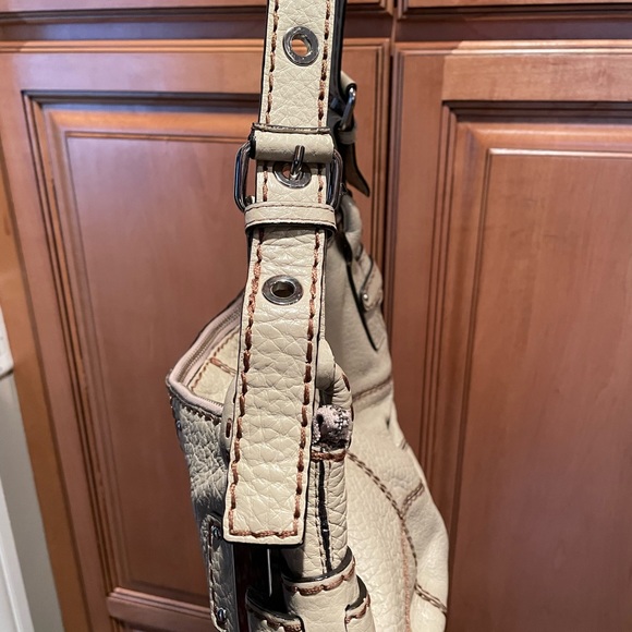 Cromia cream pebble leather Italian hobo excellent cond. - Picture 3 of 15